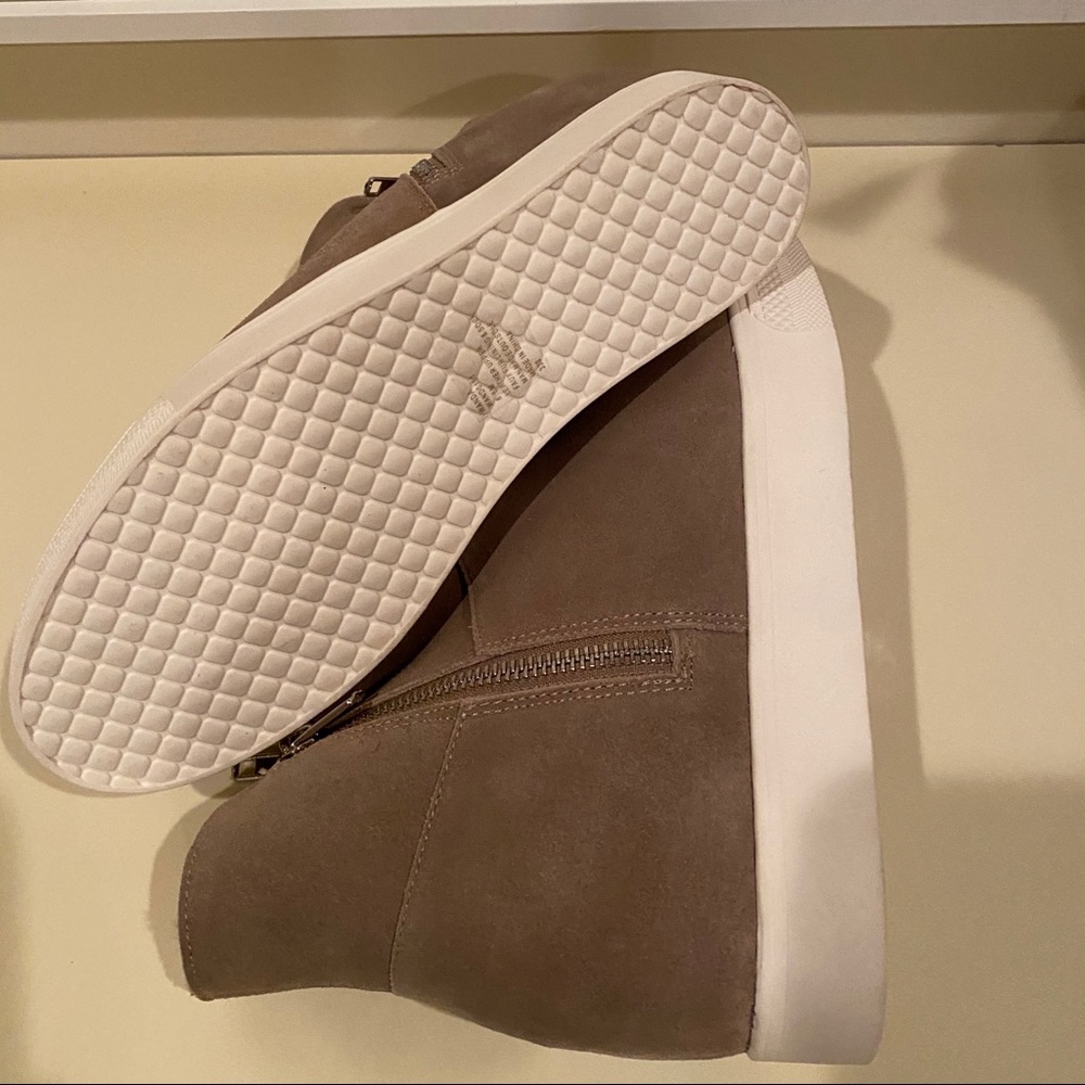 Steve Madden Woman’s Wanda Sneaker - Picture 5 of 6